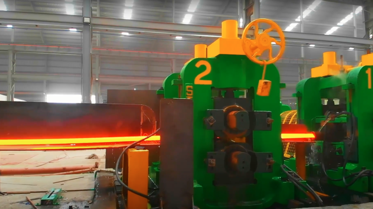 How is the Steefo Group providing integrated solutions for Hot Rolling mills in India?